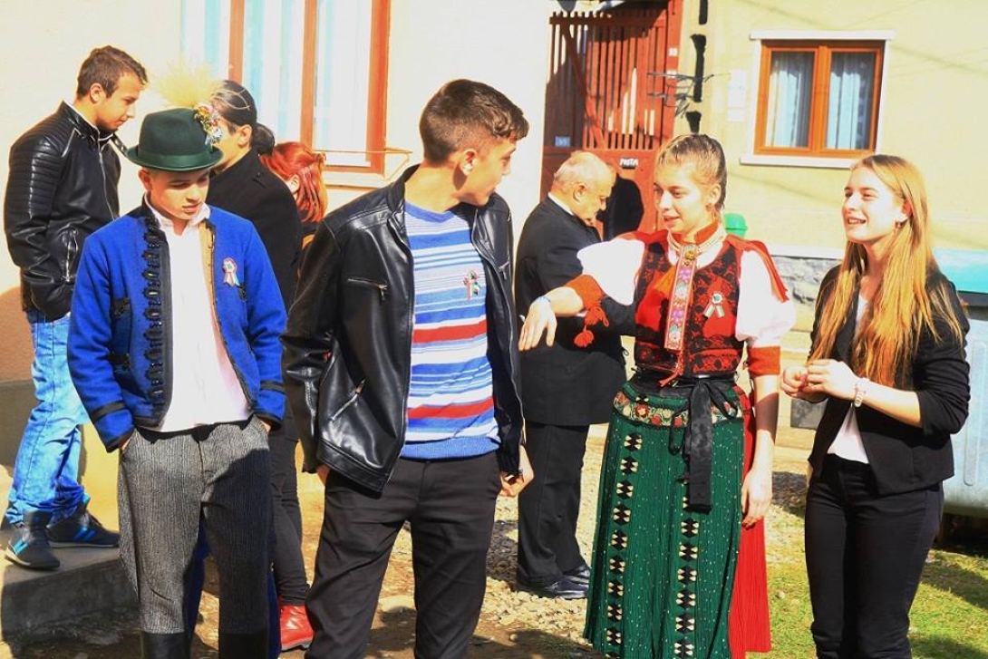 Nemzeti ünnepünkre készültek a kalotaszentkirályi diákok