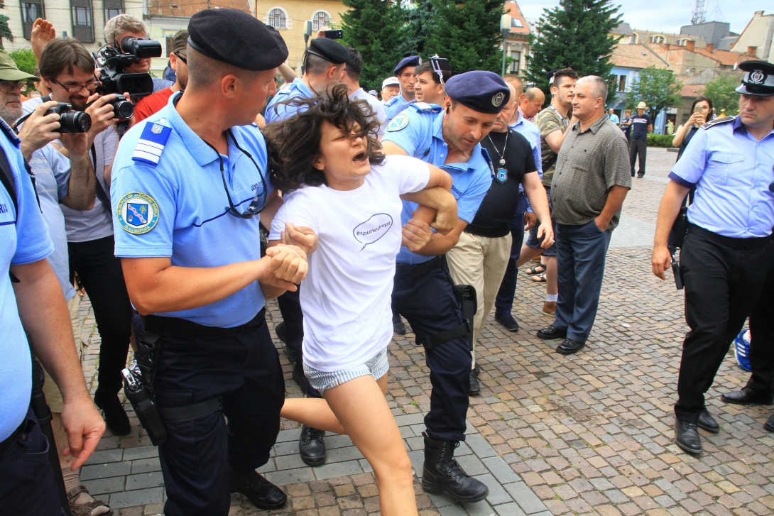 Pride-menet: a hatóságokhoz fordulnak az eltávolított nő ügyében