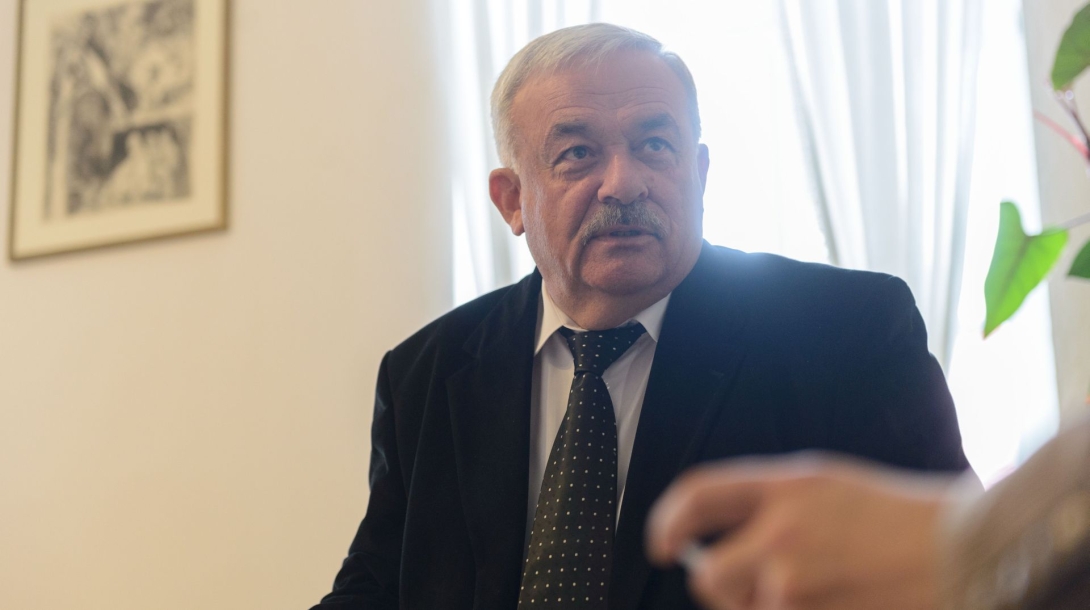 Új sáncokat és bástyákat építünk, mert új keretek között kell megmaradnunk