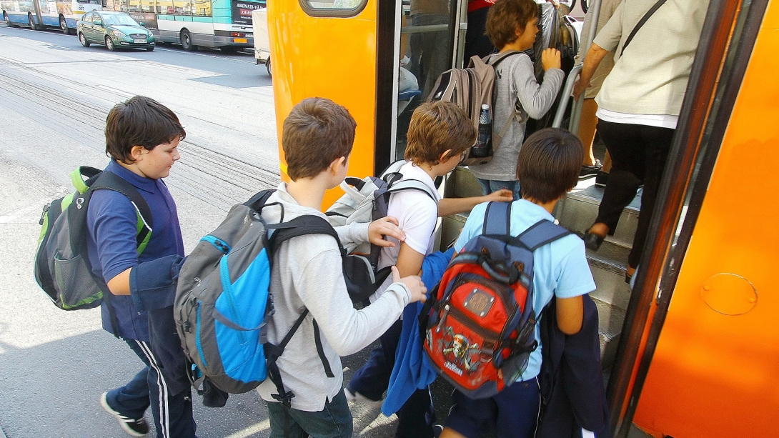 Még függőben a kolozsvári sulibuszprogram beindítása