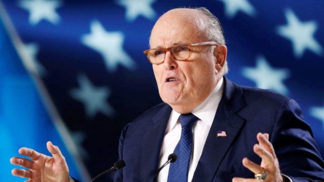A korrupcióellenes harc túlkapásaira figyelmeztetett Giuliani (FRISSÍTVE)