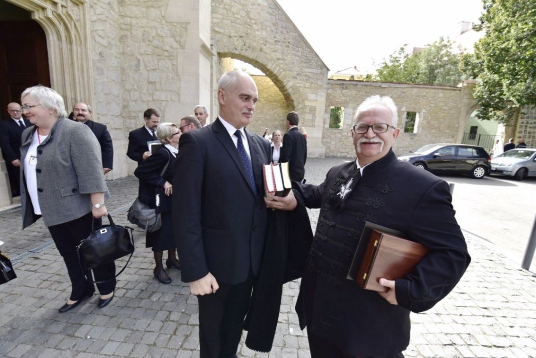 „Isten közelében, Jézus szeretetében éljünk”