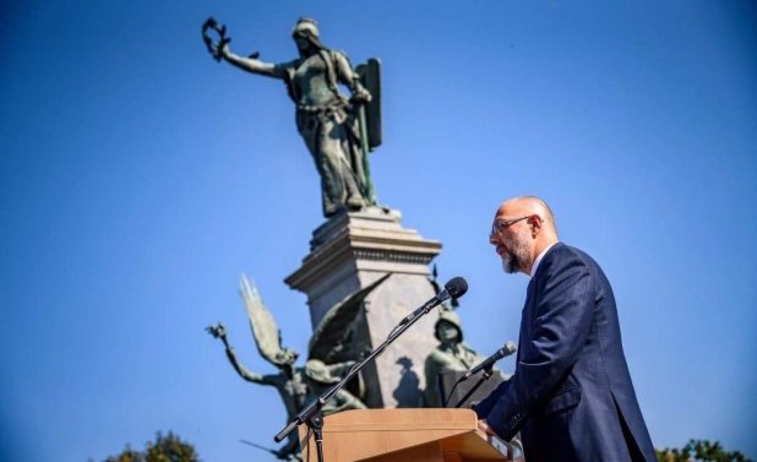 Aradi vértanúk - Az örök magyar szabadságigényről beszéltek az aradi megemlékezés szónokai