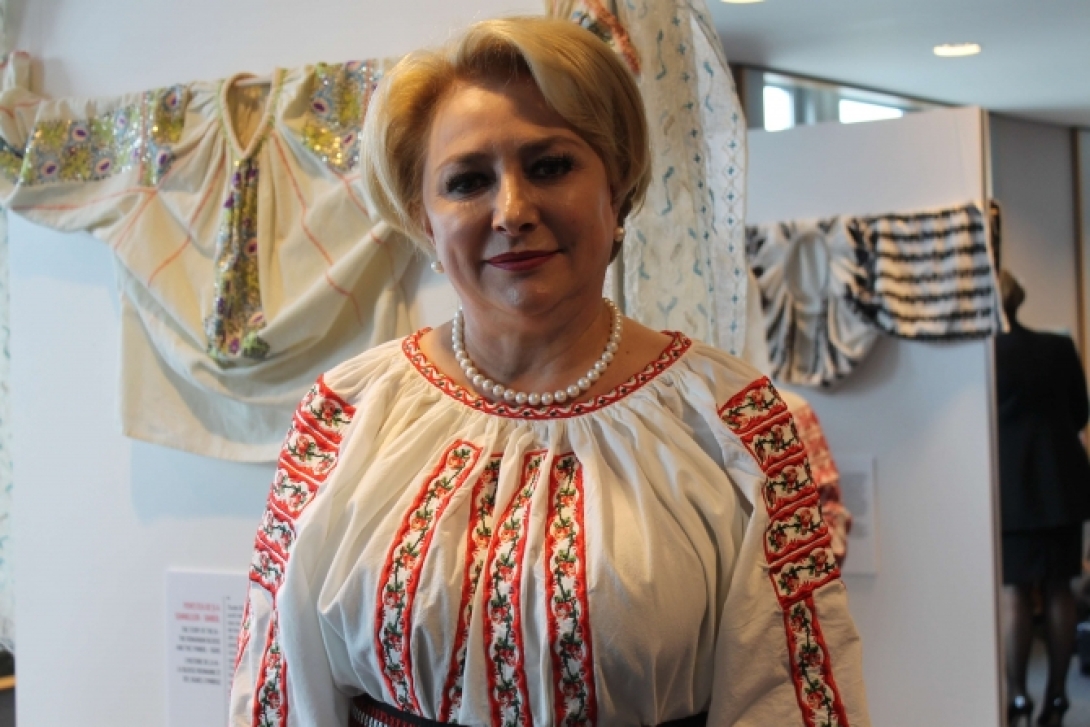 Felszólította Dăncilă Johannist: írja alá két miniszterének kinevezését