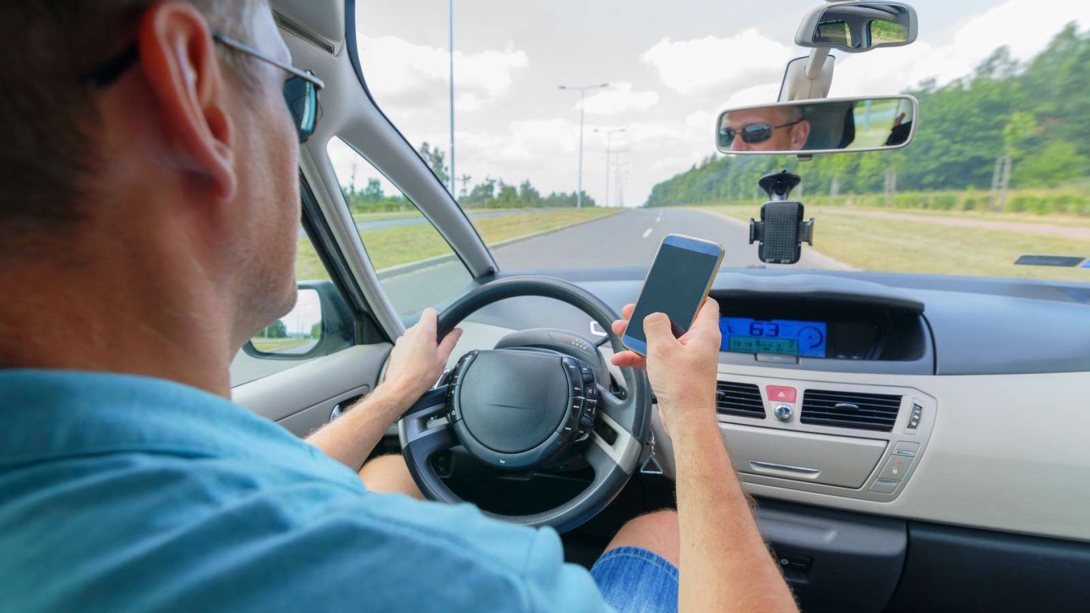 Vagánykodás helyett megfontolt járművezetésre intenek
