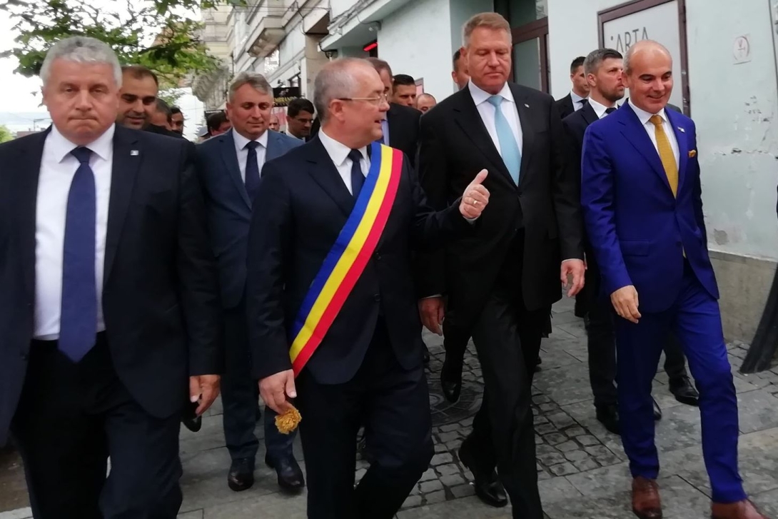 Kampányolni jött Kolozsvárra a "pártfüggetlen" Iohannis