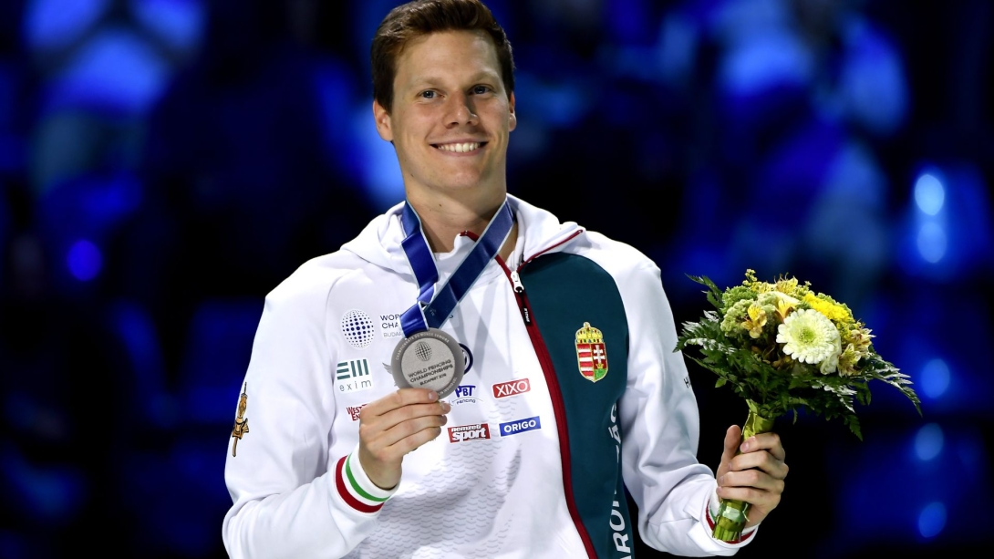 Szatmári András ezüstérmet nyert budapesti vívó-vb-n