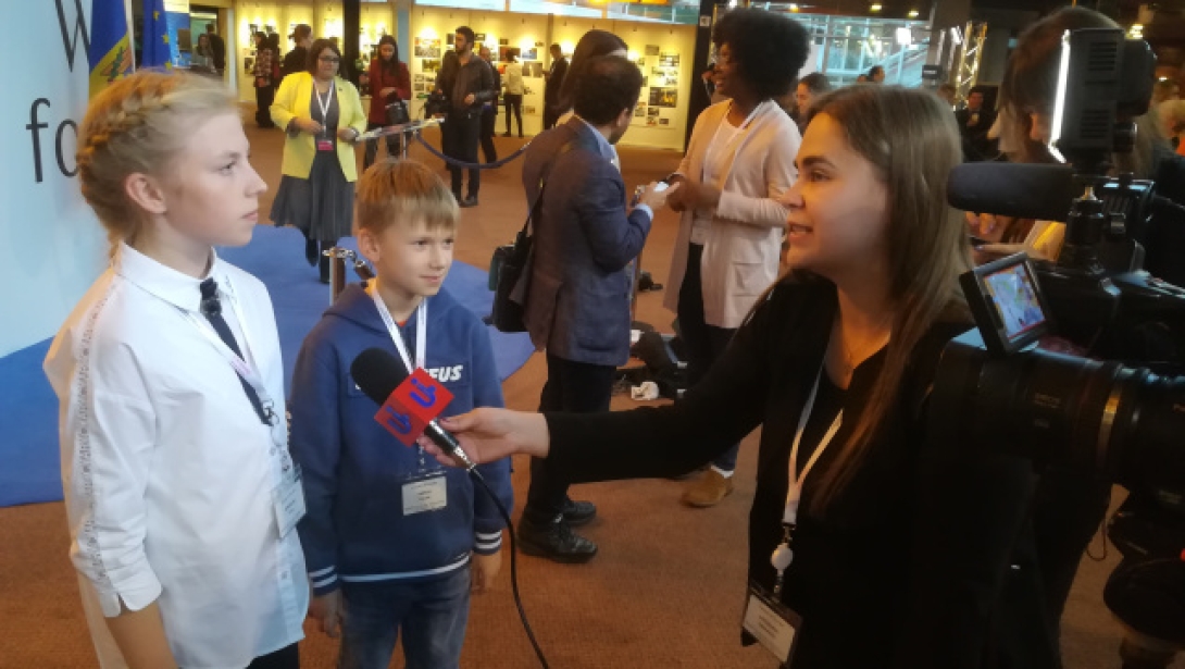 A technológia és a polgárok sodorják veszélybe az európai demokráciákat?