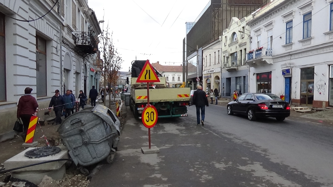 VIDEÓ - Haladnak a Dózsa György utca korszerűsítésével