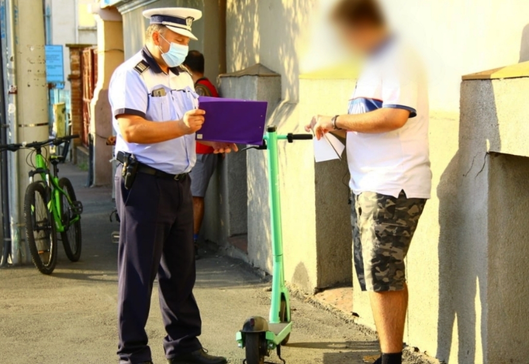 Rollerezőket és bringásokat ellenőriznek Kolozsváron