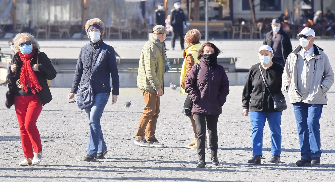 Tovább szigorították a korlátozásokat a fertőzöttebb településeken