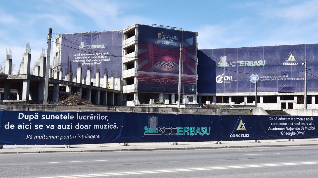 Rajtol az új zeneakadémia építése a Monostoron