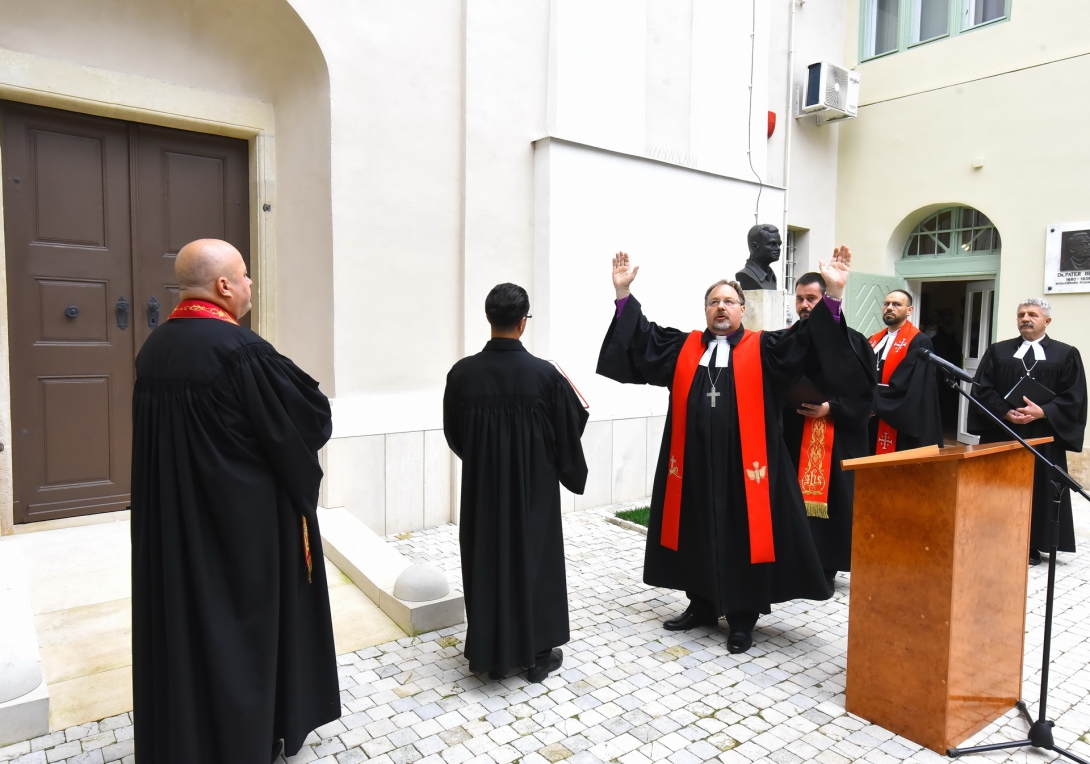 Újraszentelték a felújított evangélikus templomot