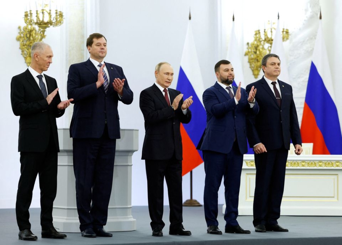 Ratifikálták az ukrajnai régiók elcsatolását
