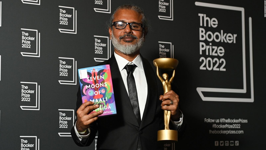 Shehan Karunatilaka Srí Lanka-i író nyerte a Booker-díjat