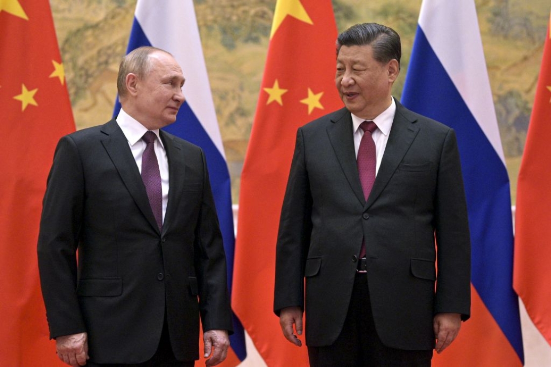 Drónokat és lőszert szállítana Peking Oroszországnak