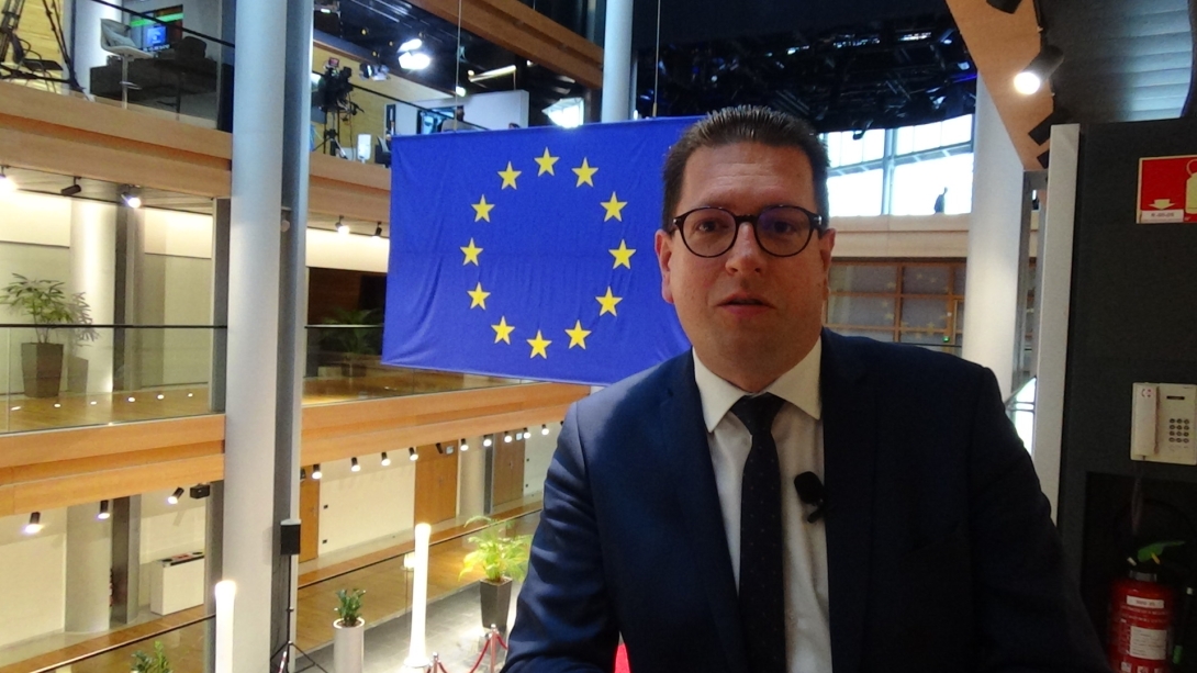 VIDEÓINTERJÚ – Vincze Loránt: a vajdasági autonómia példa lehet Románia számára