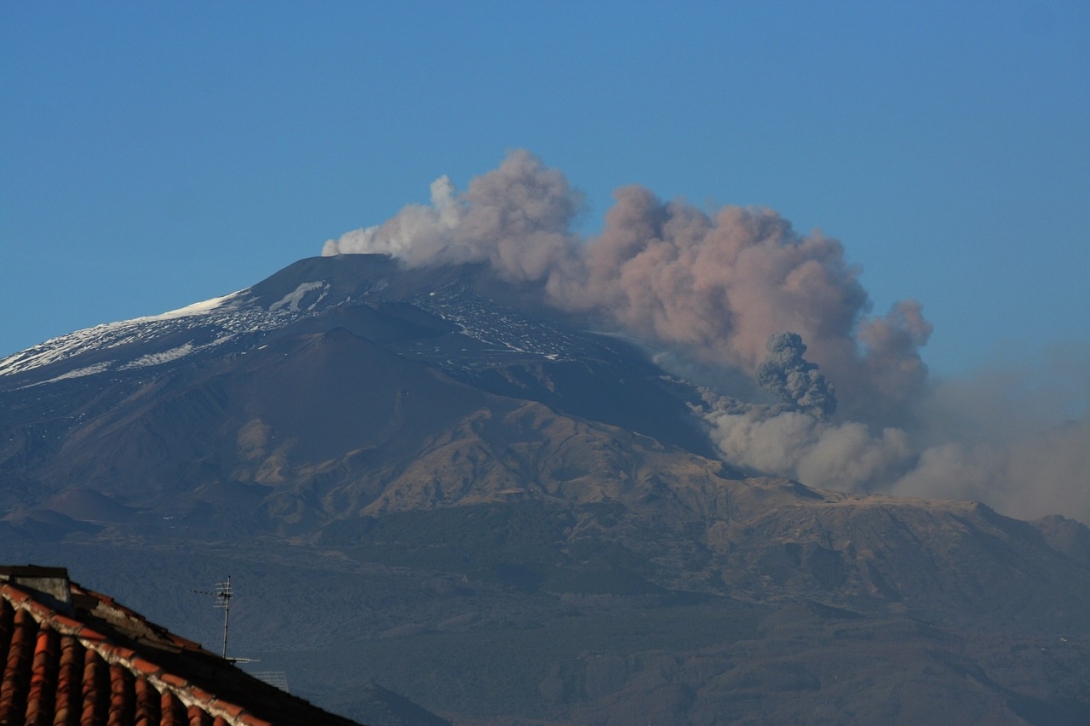 Kitört az Etna