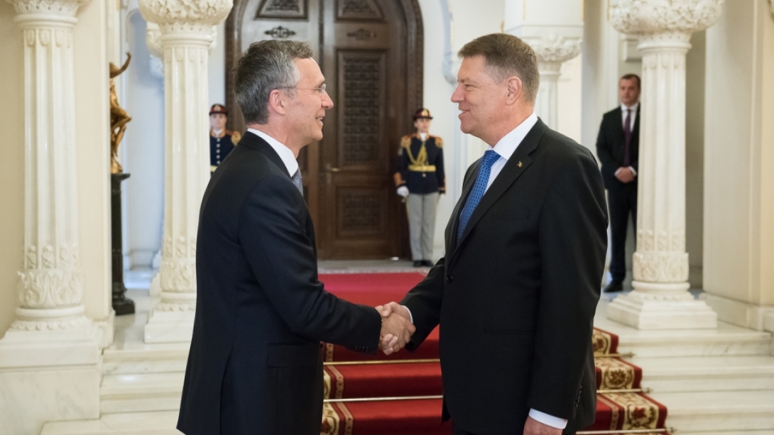 Még egy évig a NATO főtitkára marad Jens Stoltenberg